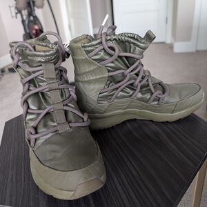 Nike Olive Green Winter Boots